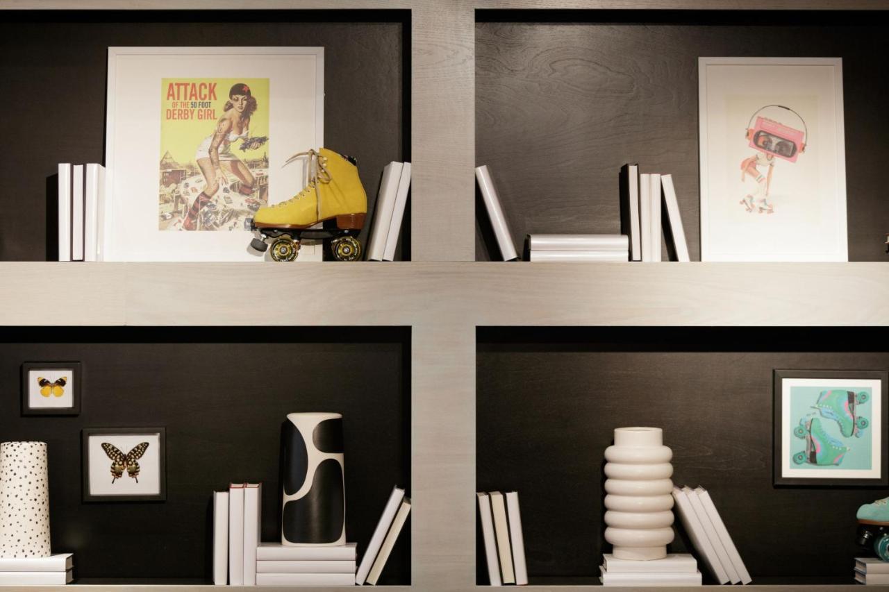 Moxy Richmond Downtown Hotel ภายนอก รูปภาพ