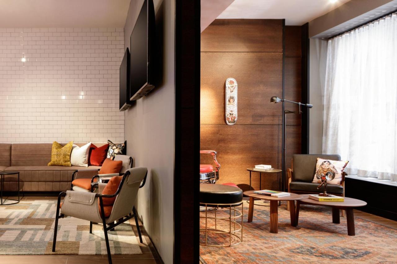 Moxy Richmond Downtown Hotel ภายนอก รูปภาพ